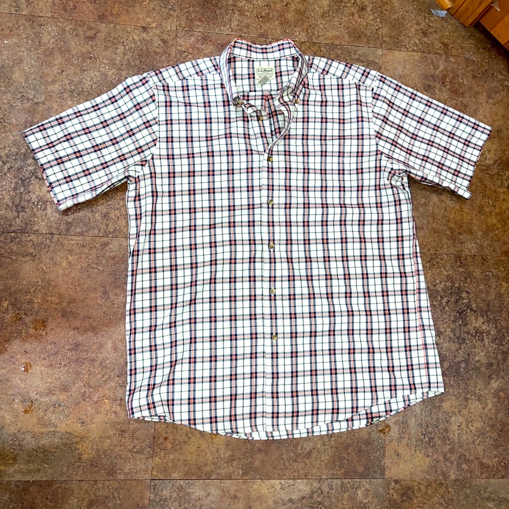 LL Bean mens shirt size large short sleeve button up